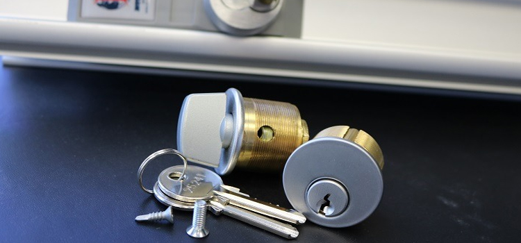Commercial Lock Installation North Fair Oaks